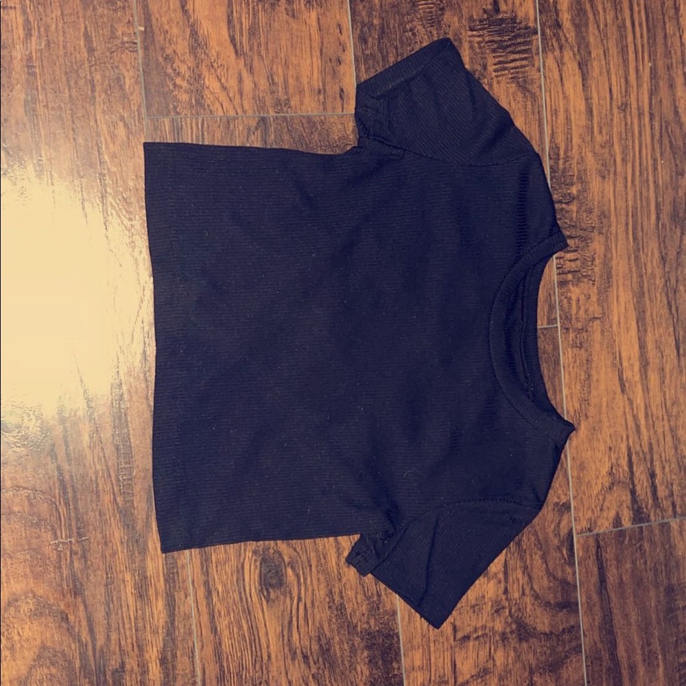 crop top